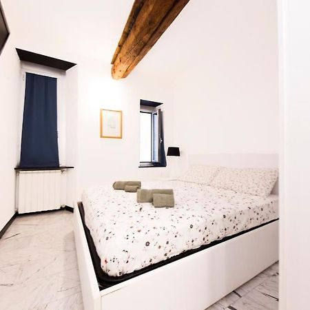 Appartamento La Citta Vecchia Genua Exterior foto
