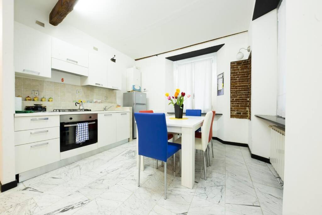 Appartamento La Citta Vecchia Genua Exterior foto